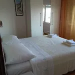 公寓 洛萨别墅酒店 特罗吉尔